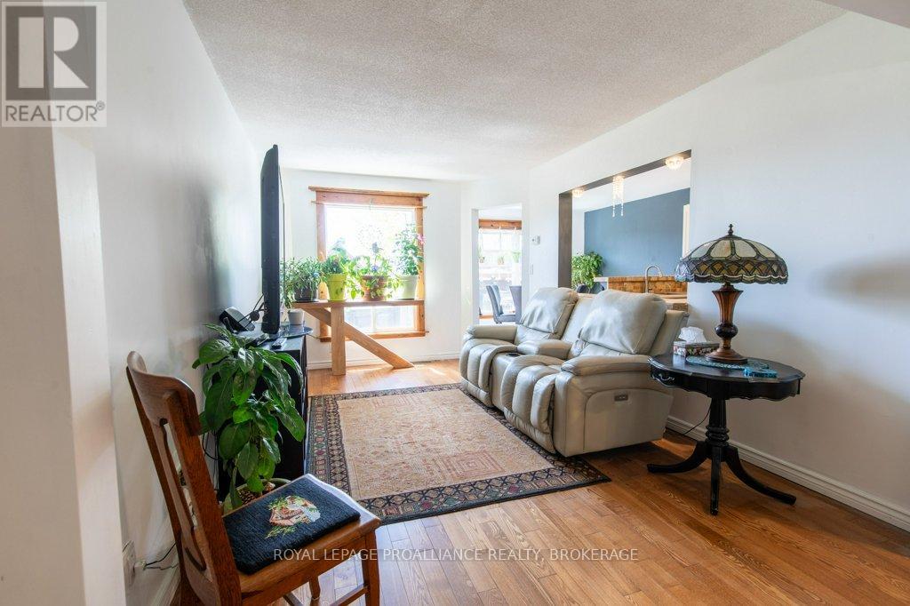 373 MALABAR DRIVE