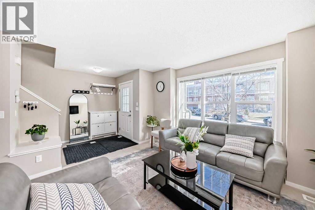 120 Evansridge Court NW