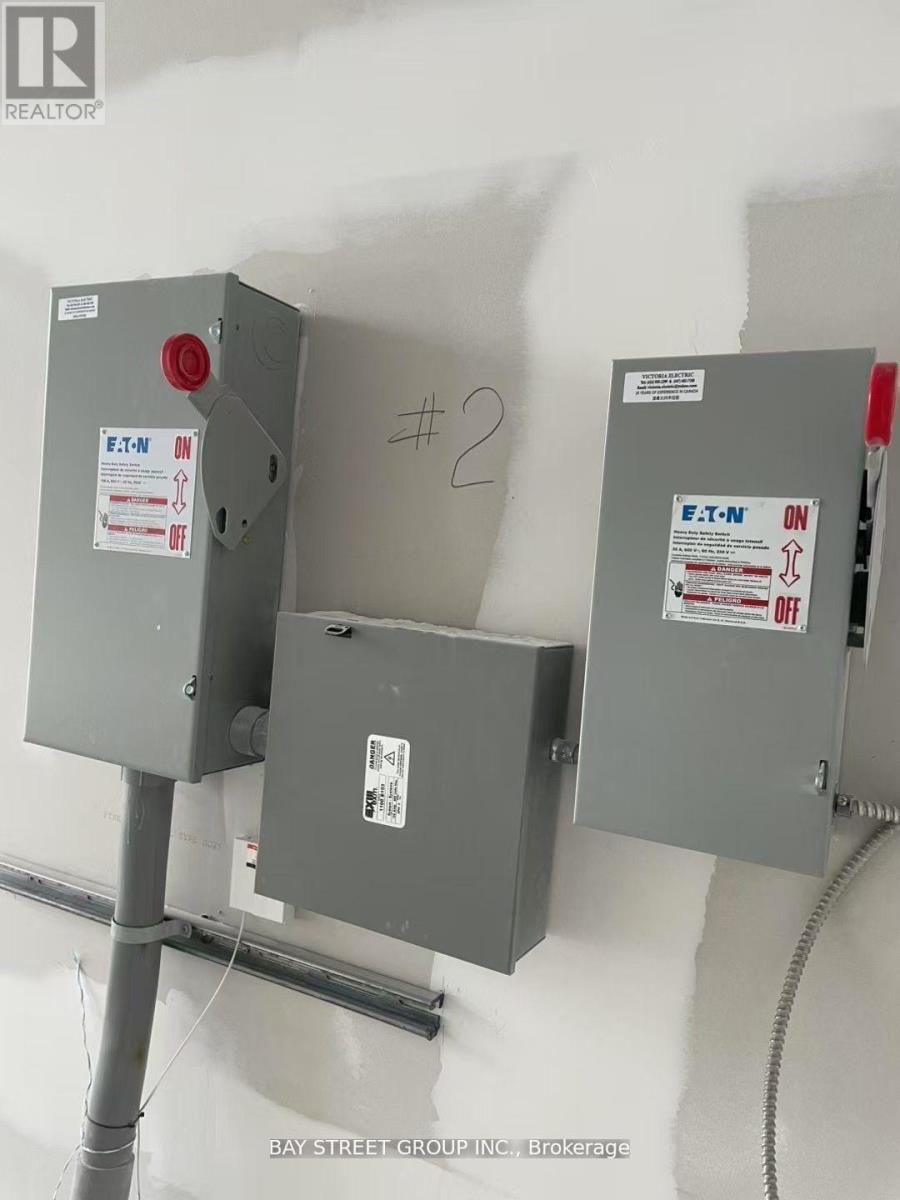 B2 - 3101 KENNEDY ROAD