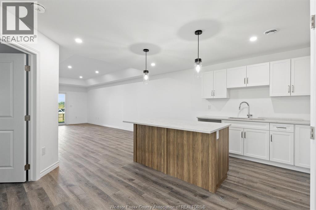 98 ERIE STREET North