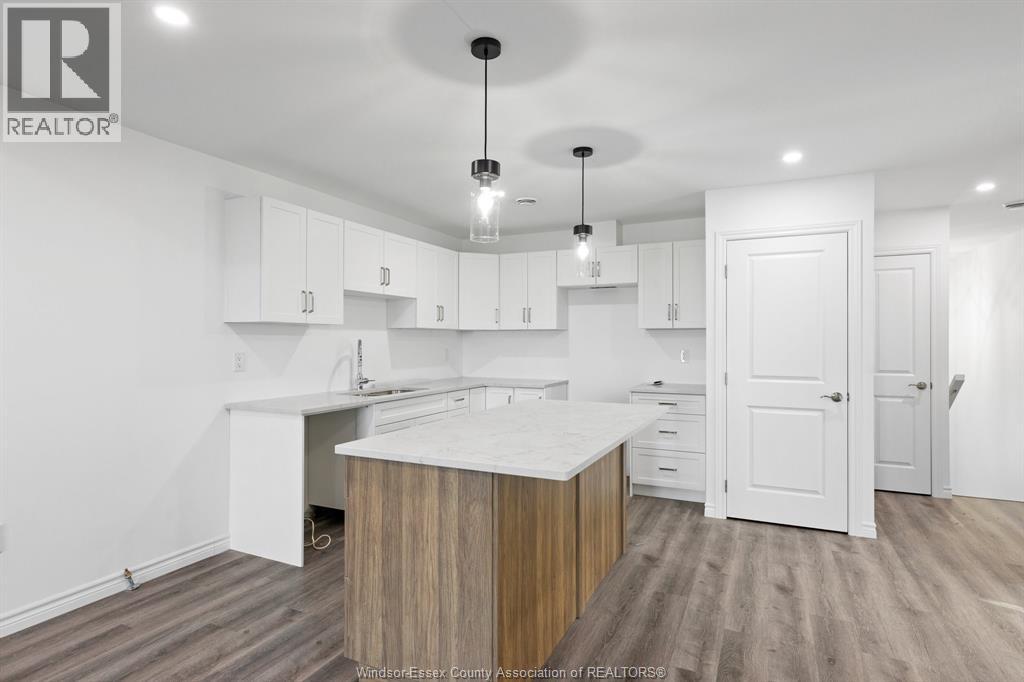 98 ERIE STREET North