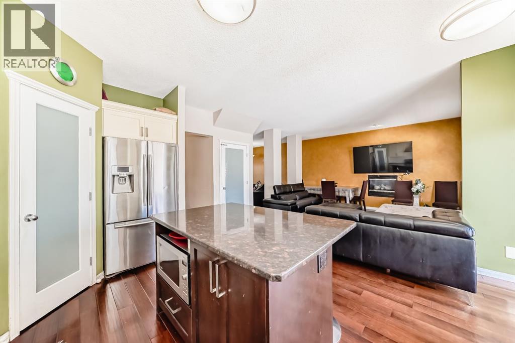 16 Saddlecrest Park NE