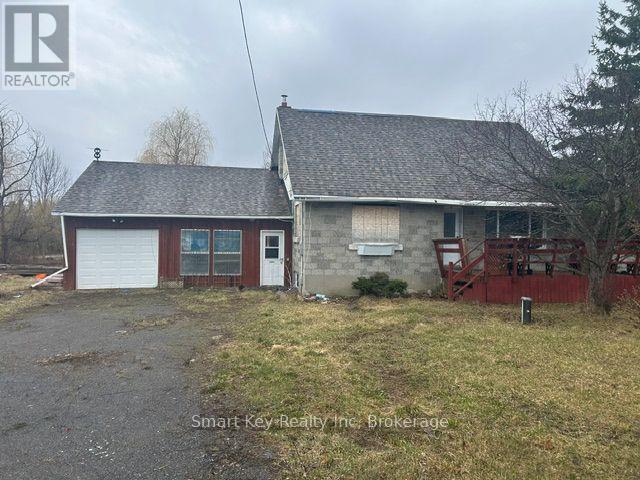1696 RIVER ROAD