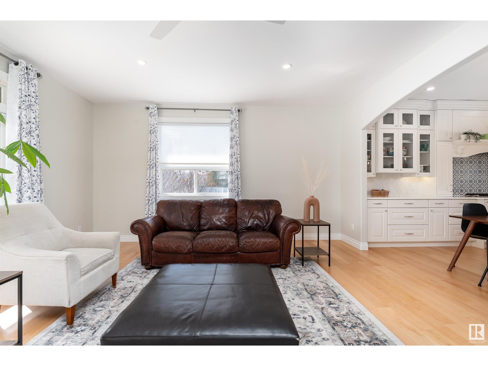#632 52328 RGE ROAD 233