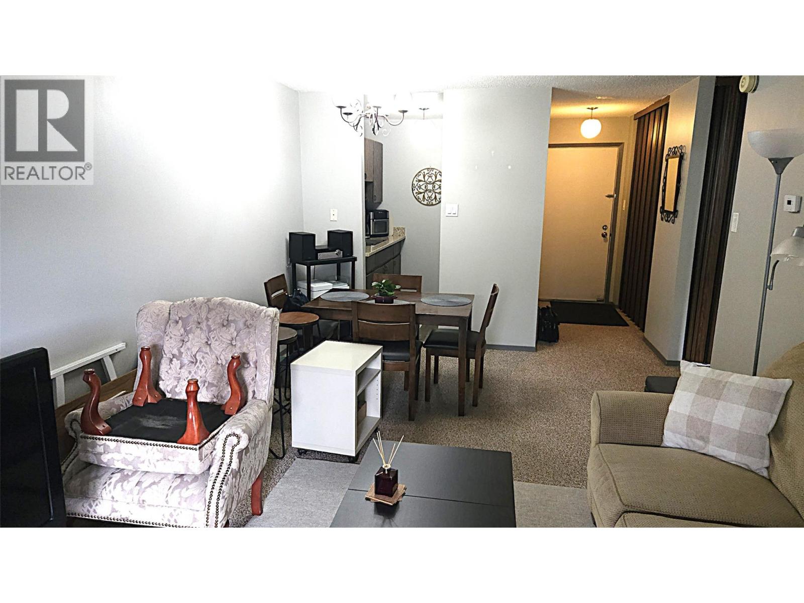 1560 Summit Drive Unit# 335
