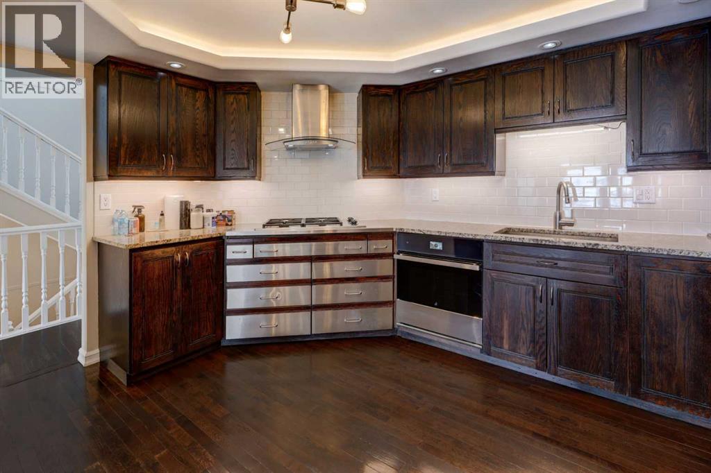 20, 448 Strathcona Drive SW