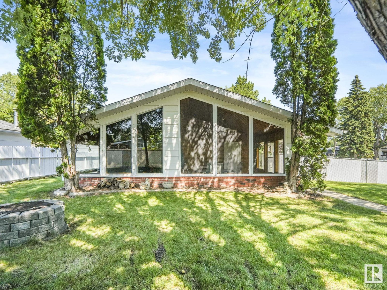 39 ONTARIO CR