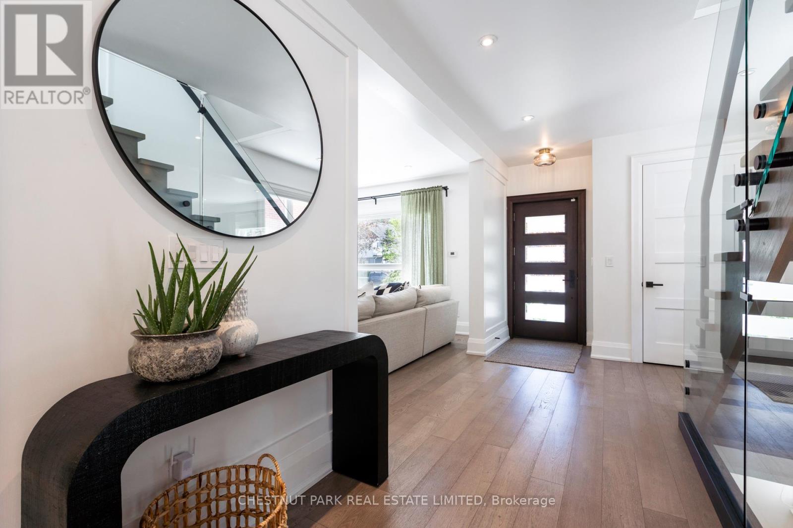 15 EDGEWOOD AVENUE