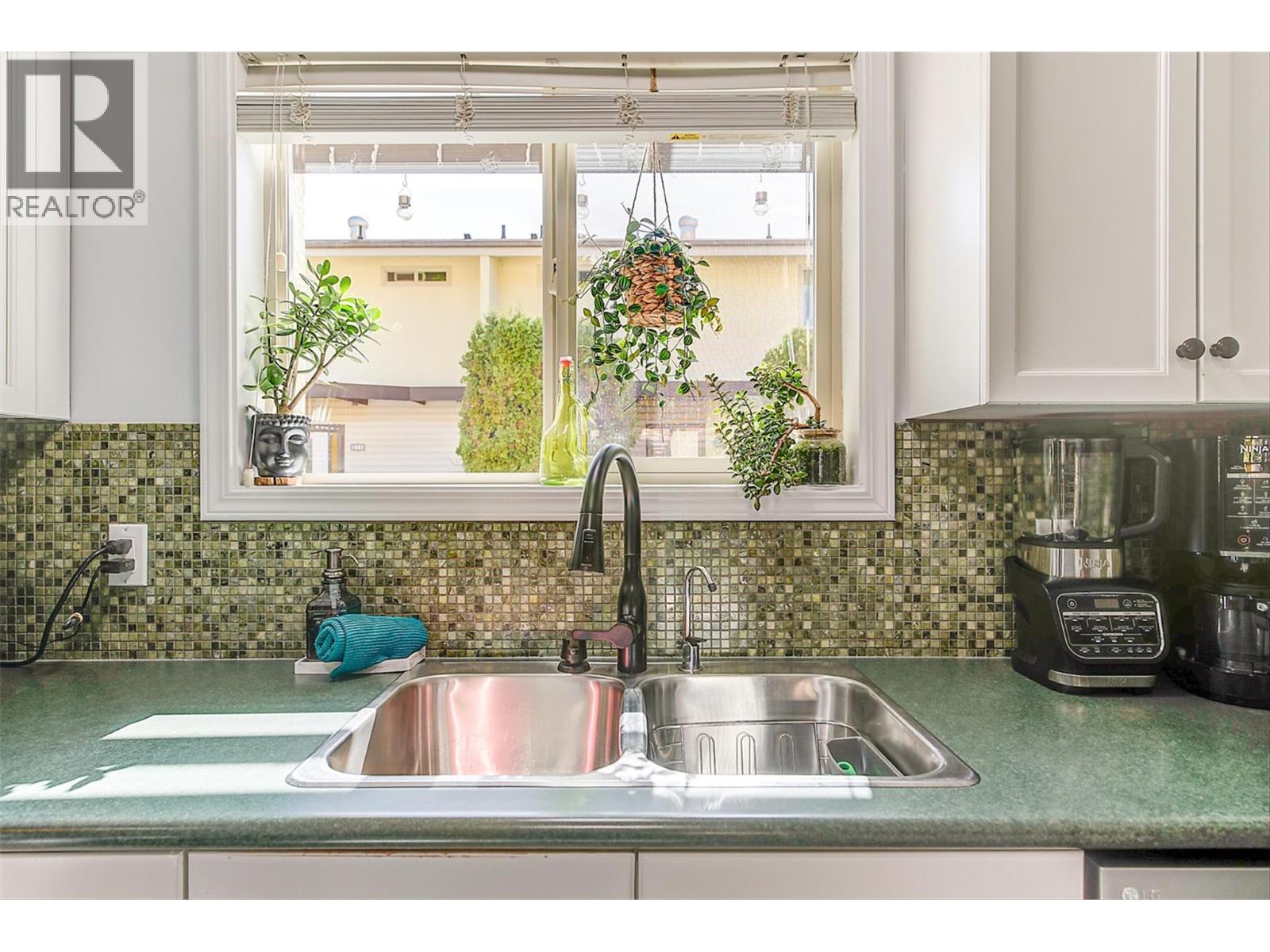 315 Primrose Road Unit# 205