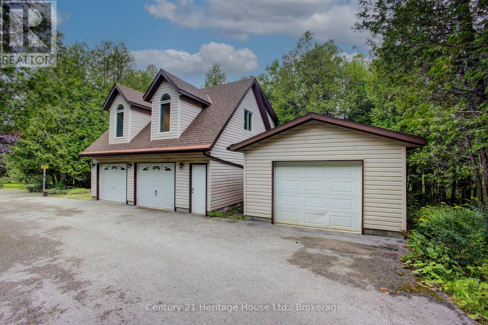 473514 CAMP OLIVER ROAD