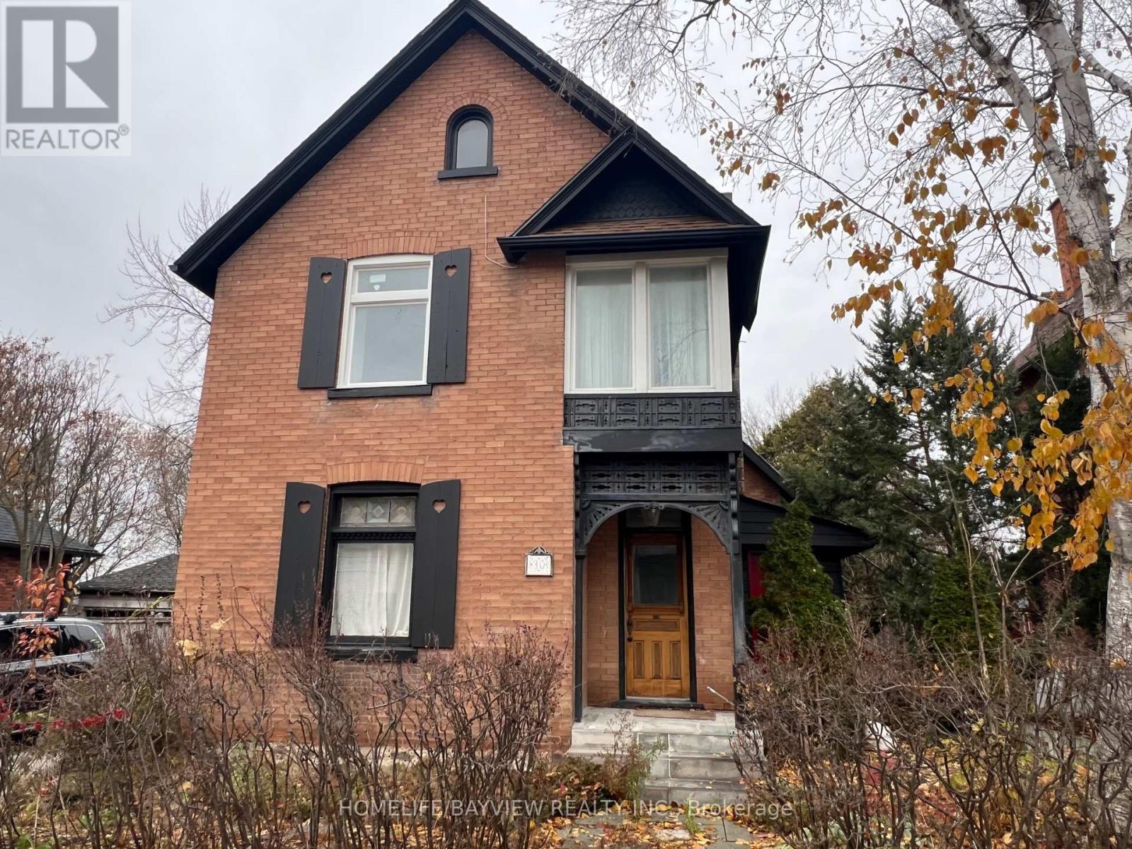 Photo 1 of 13 — 30 QUEEN STREET, Innisfil (Cookstown), ON L0L1L0