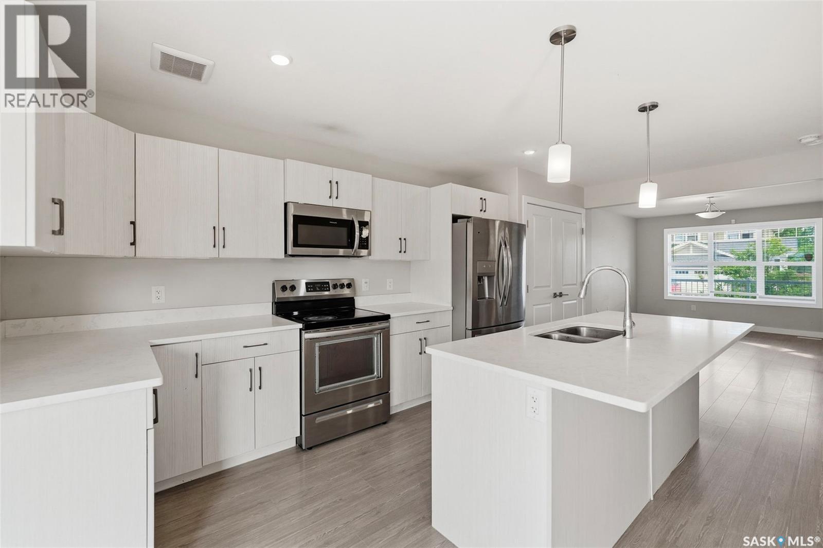 139 Stilling MEWS