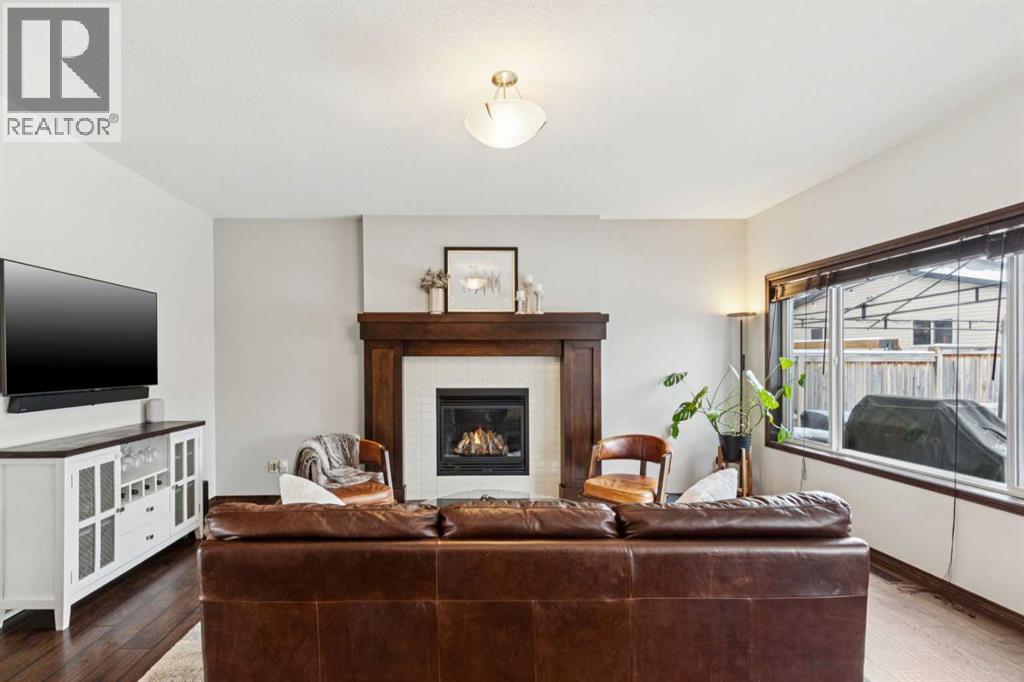 69 Elgin Meadows Manor SE