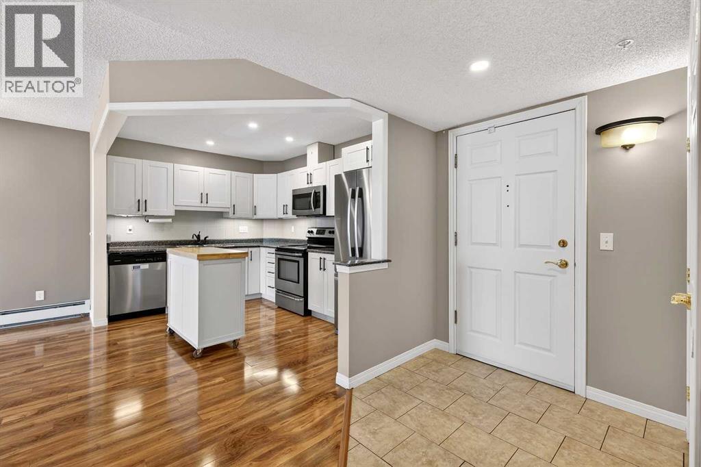 1311, 1311 Hawksbrow Point NW