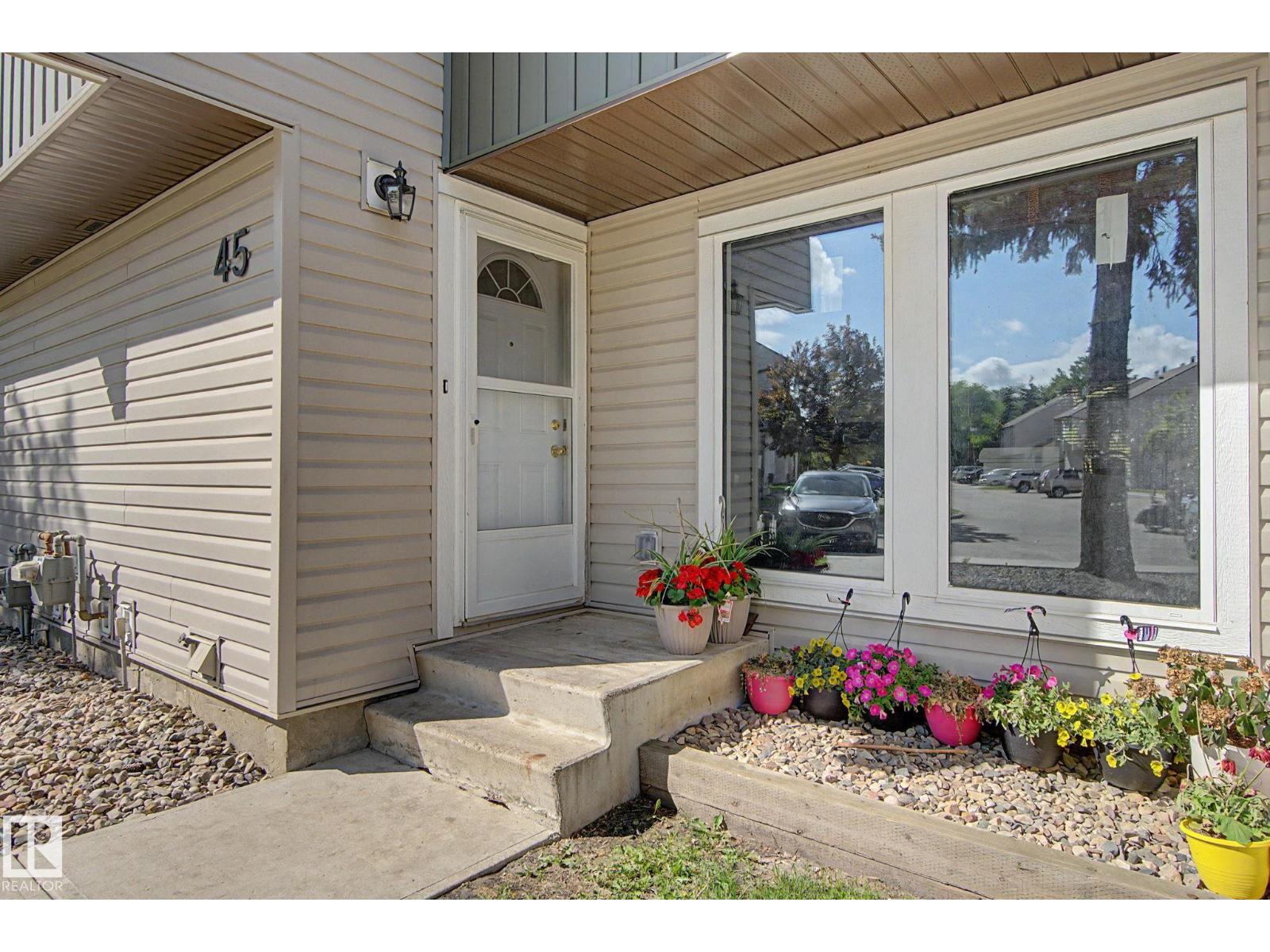 #45 2020 105 ST NW
