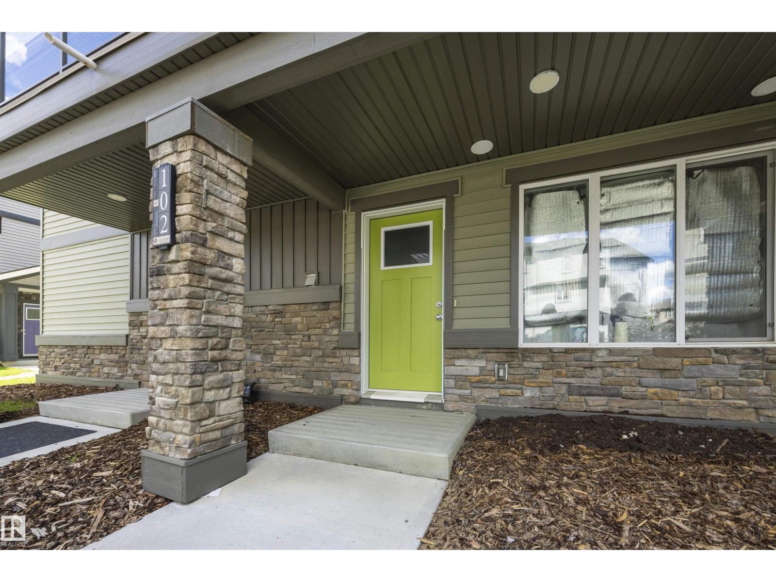#102 1530 TAMARACK BV NW