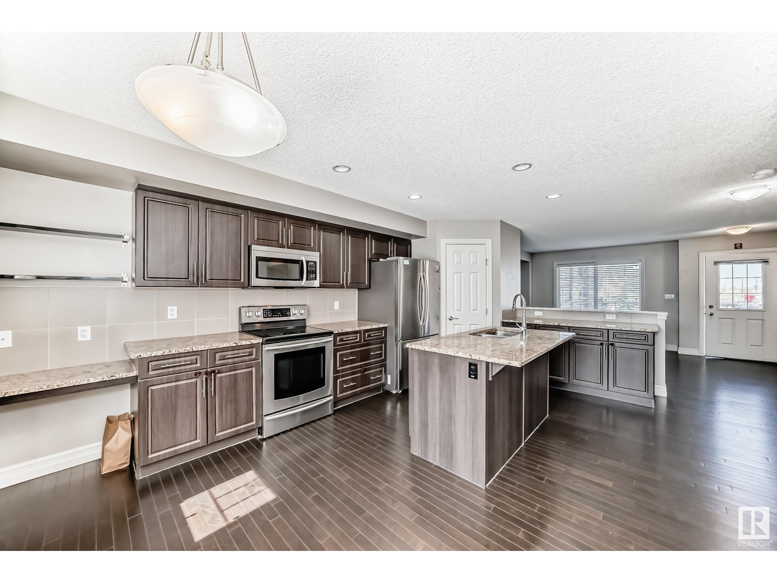 #45 655 TAMARACK RD NW