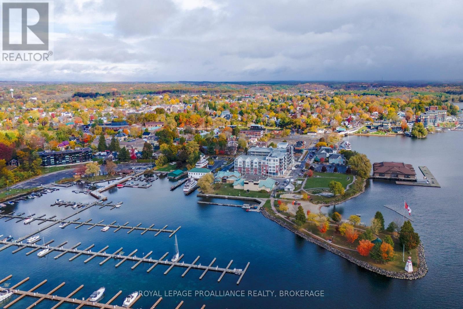 302 - 50 MARKET STREET