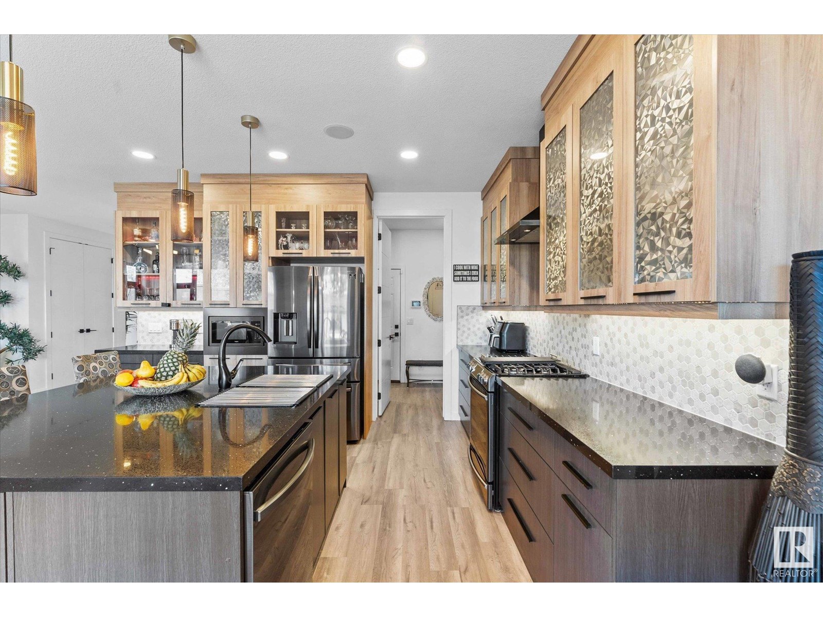 9 Brunswyck CR