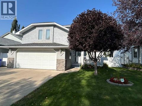 52 Cambridge Glen Drive Strathmore AB T1P1N3