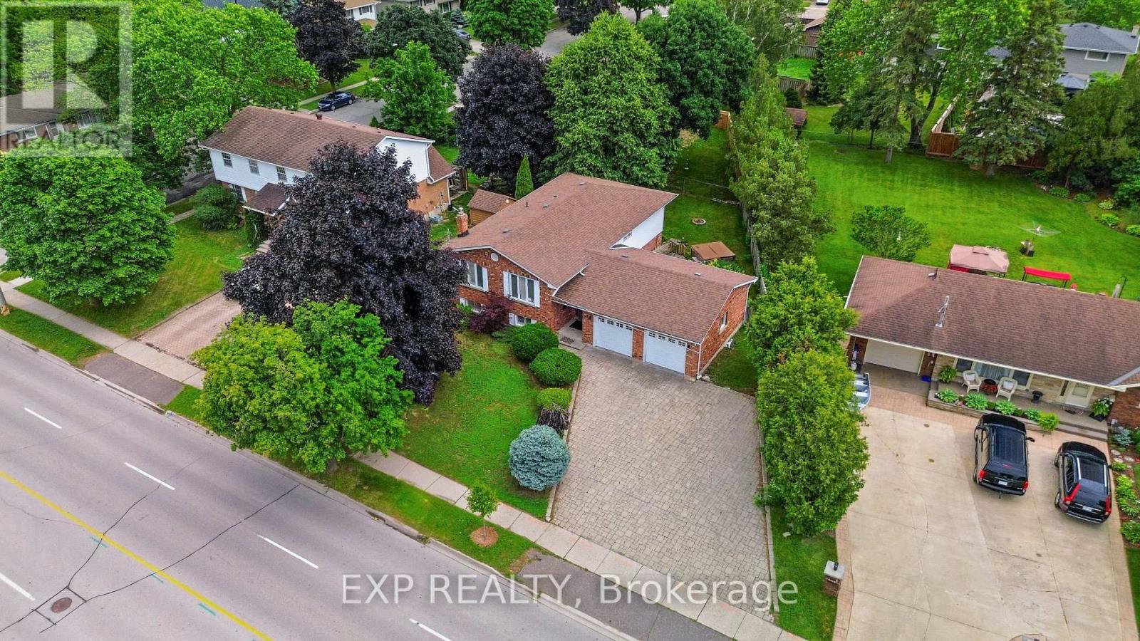 121 TOLLGATE ROAD