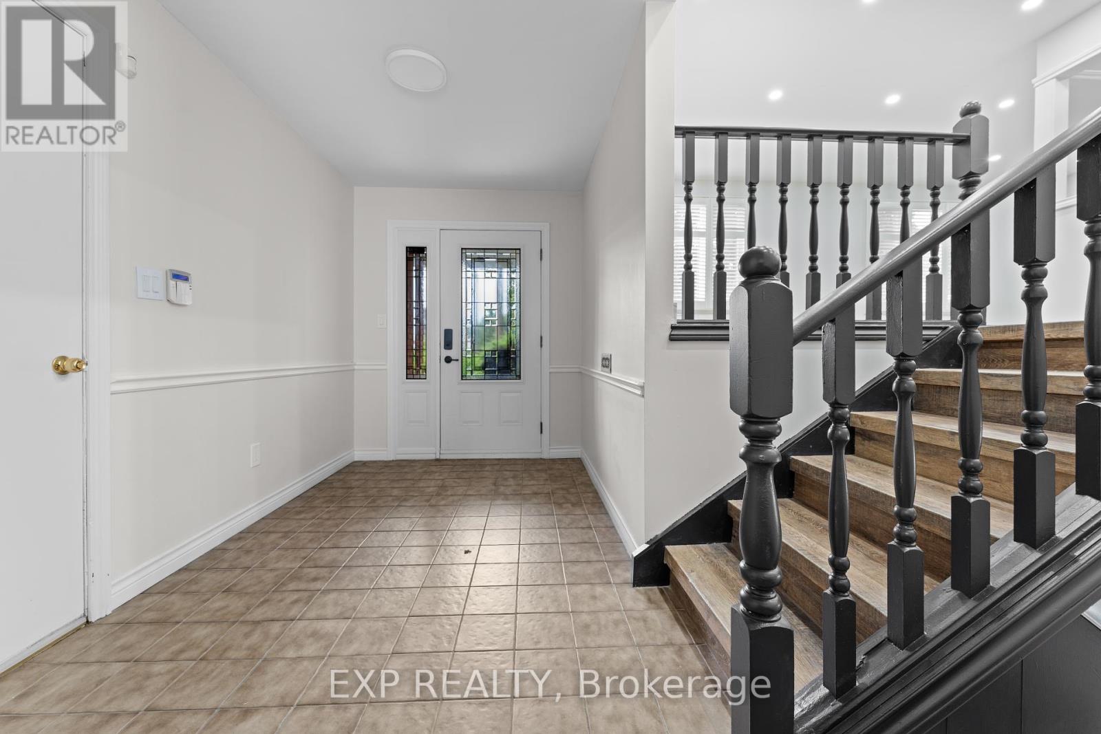 121 TOLLGATE ROAD