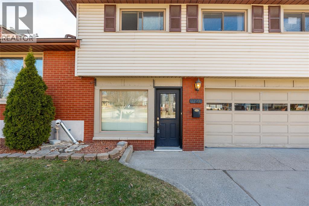 1174 Colborne ROAD