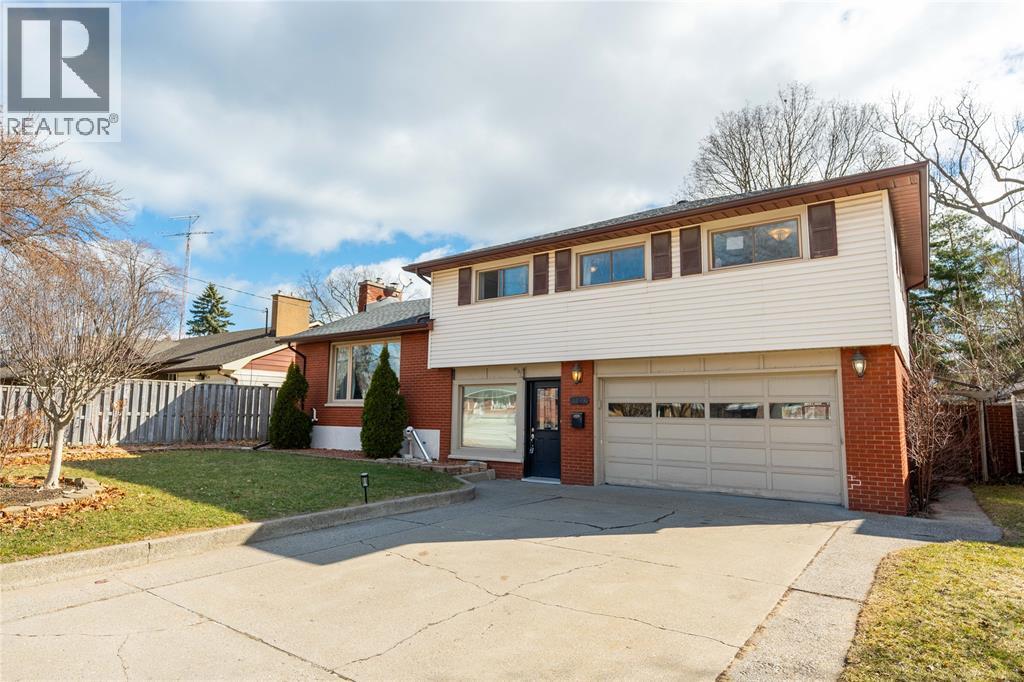 1174 Colborne ROAD