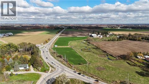 926 KING Street N Waterloo ON N2J4G8