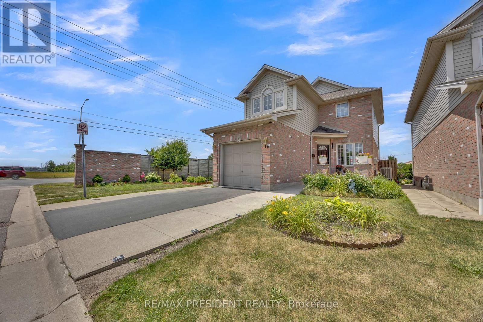 18 - 10 CHALKSTONE DRIVE