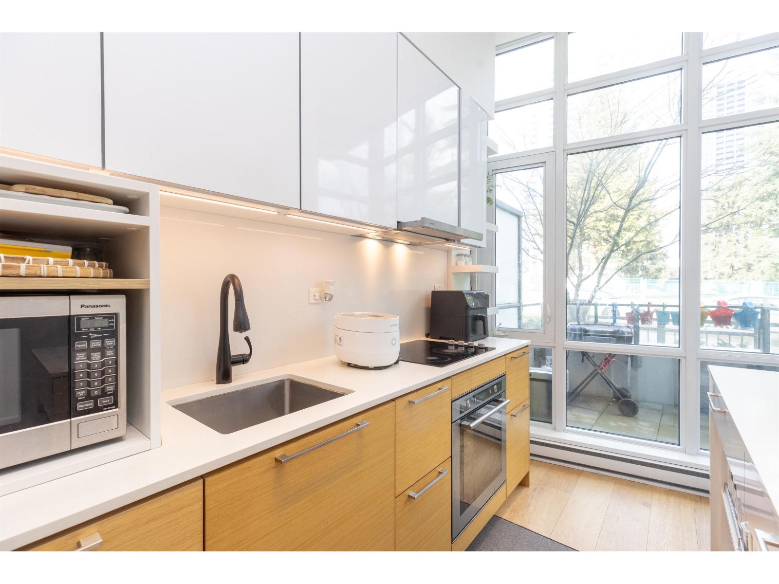 108 13438 CENTRAL AVENUE