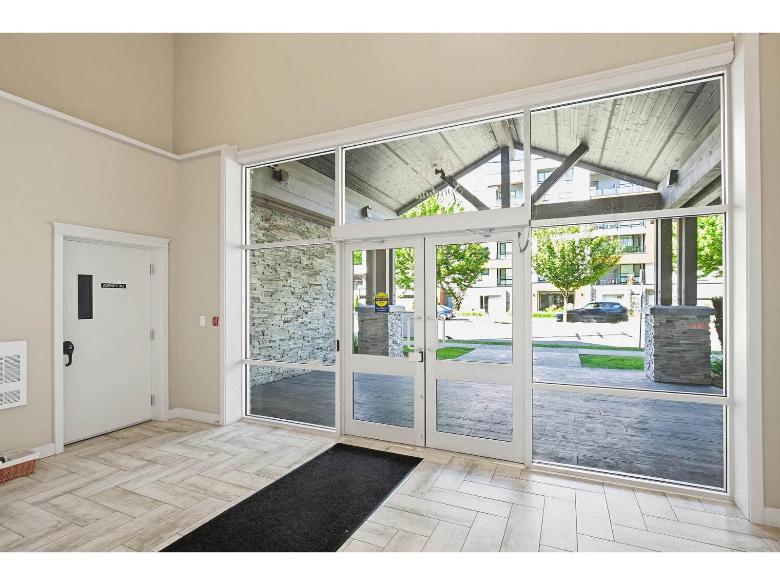207 45630 SPADINA AVENUE|Chilliwack Proper West