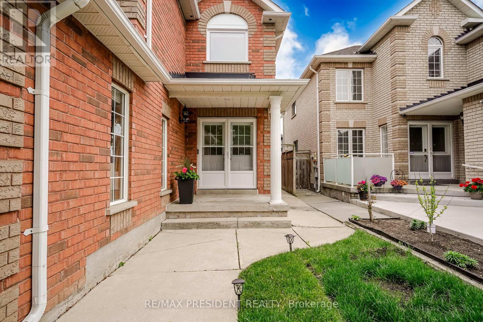13 TARQUINI CRESCENT