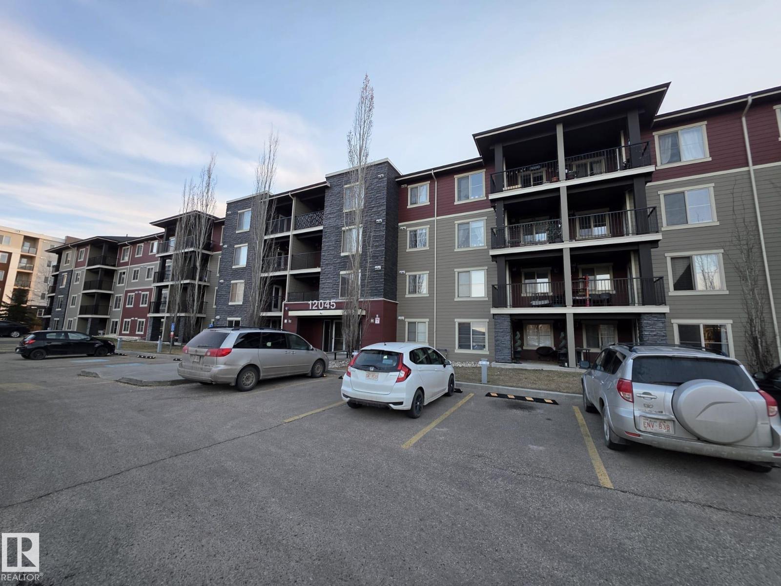 #310 12045 22 AV SW