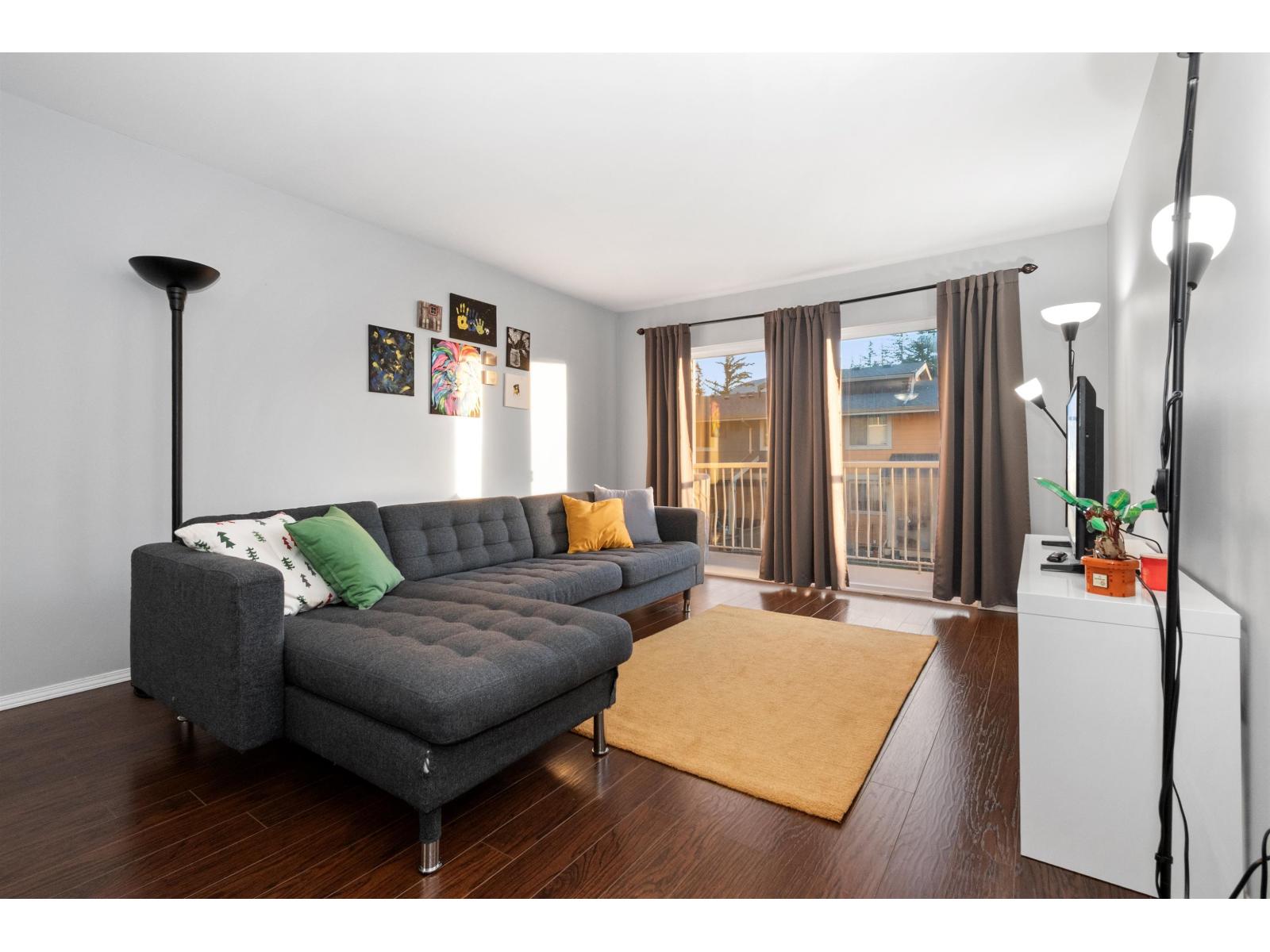 208 45222 WATSON ROAD|Garrison Crossing