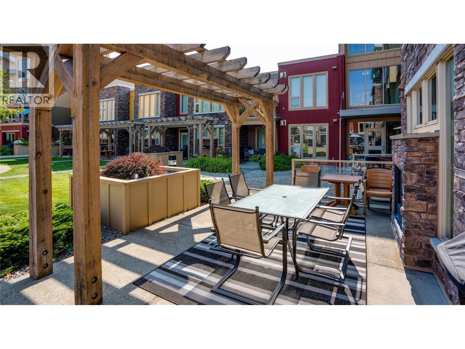 7343 Okanagan Landing Road Unit# 1124