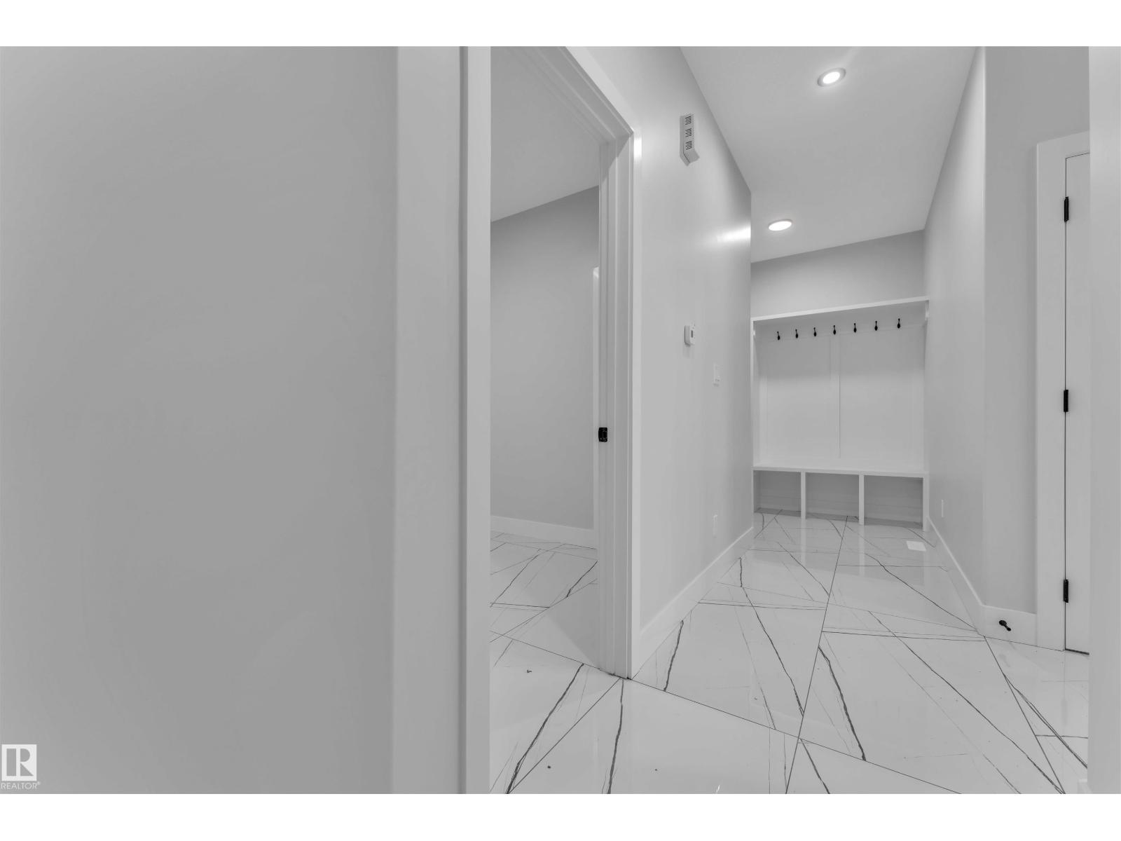 22827 80 AV NW