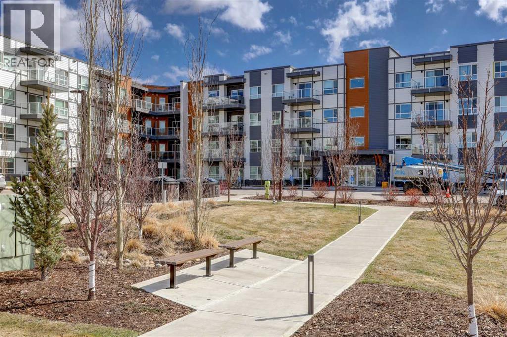 106, 360 Harvest Hills Way