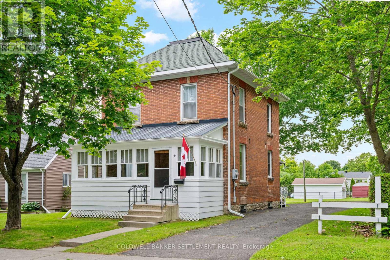 119 DRUMMOND STREET E
