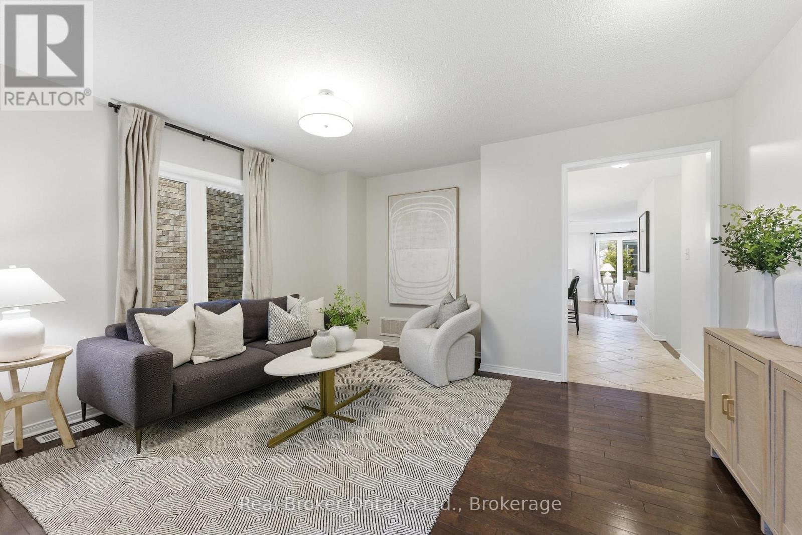 4637 ASHLAR CRESCENT