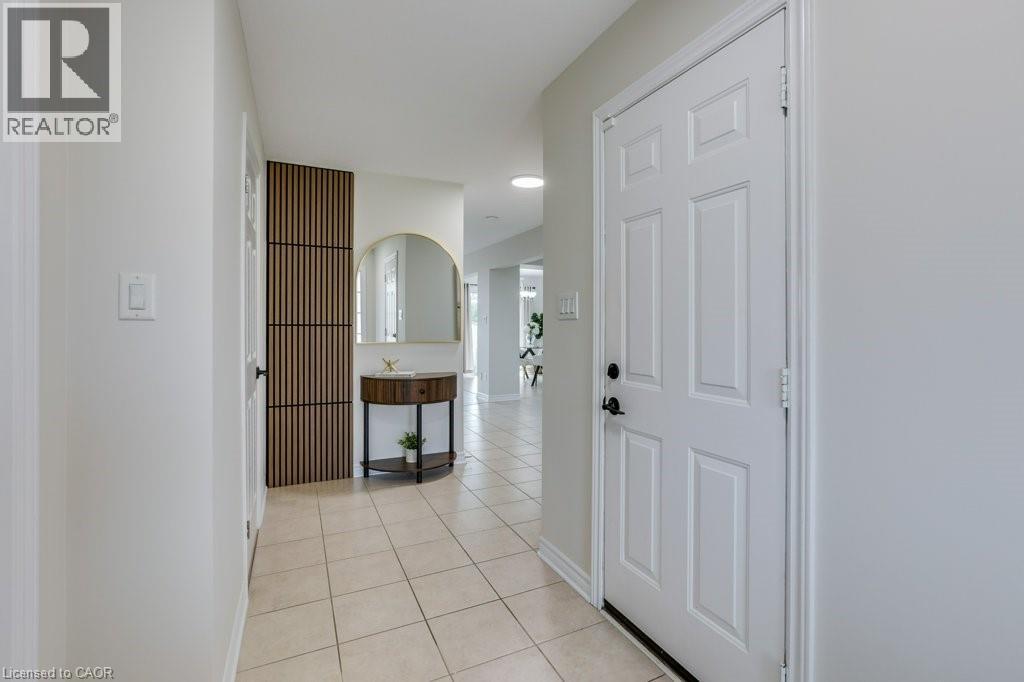 3240 PAULPEEL Avenue