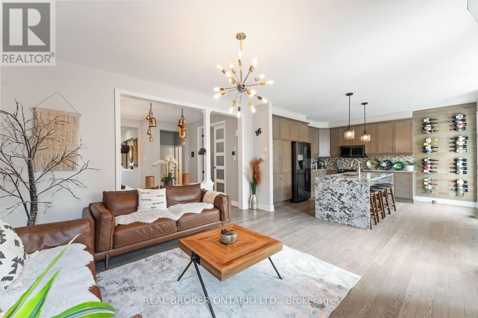 373 RIVER LANDING AVENUE