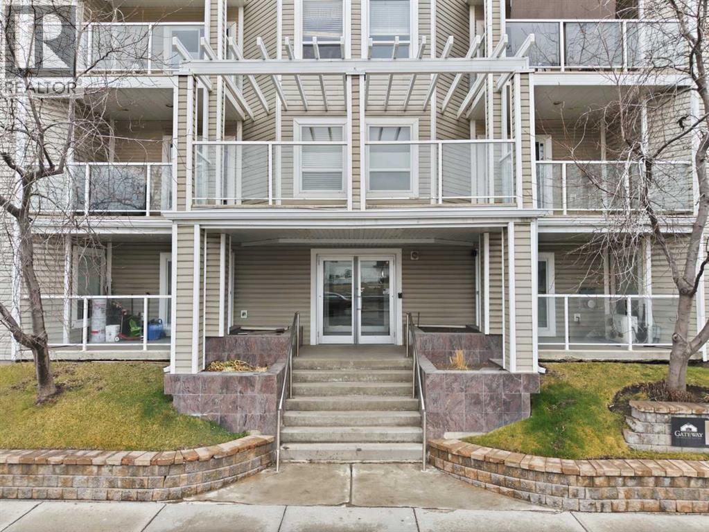 109, 270 Shawville Way