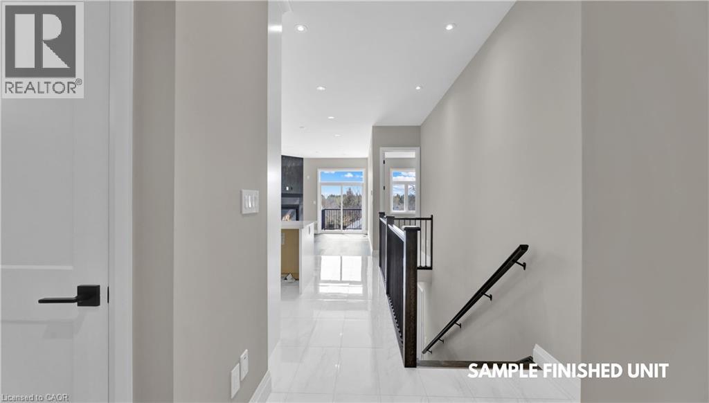 920 GARDEN COURT Crescent