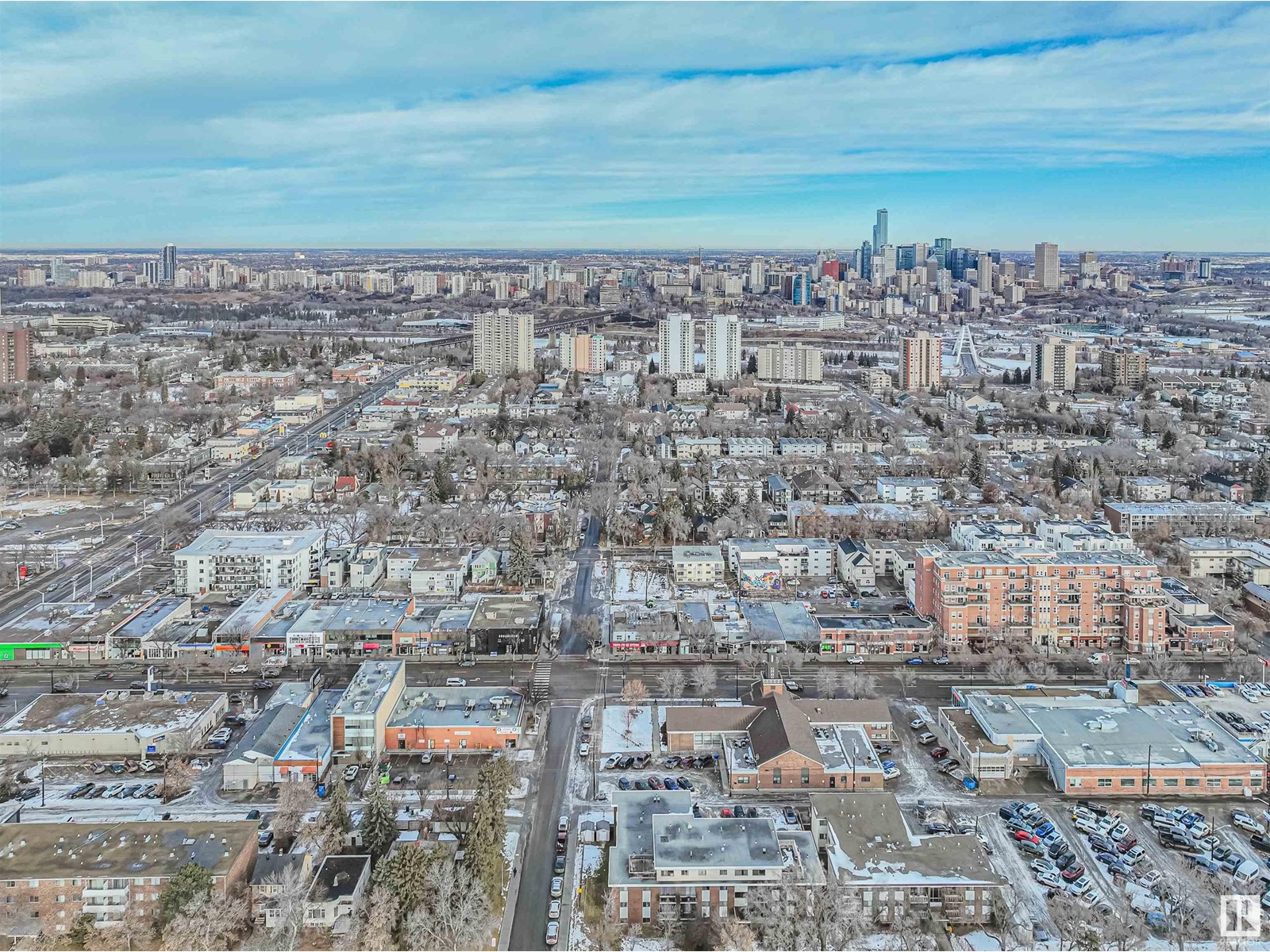 10802 82 AV NW