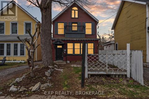 212 RIDEAU STREET Kingston (East of Sir John A. Blvd) ON K7K3A4