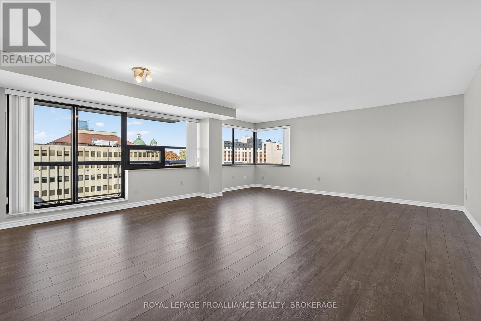 701 - 165 ONTARIO STREET