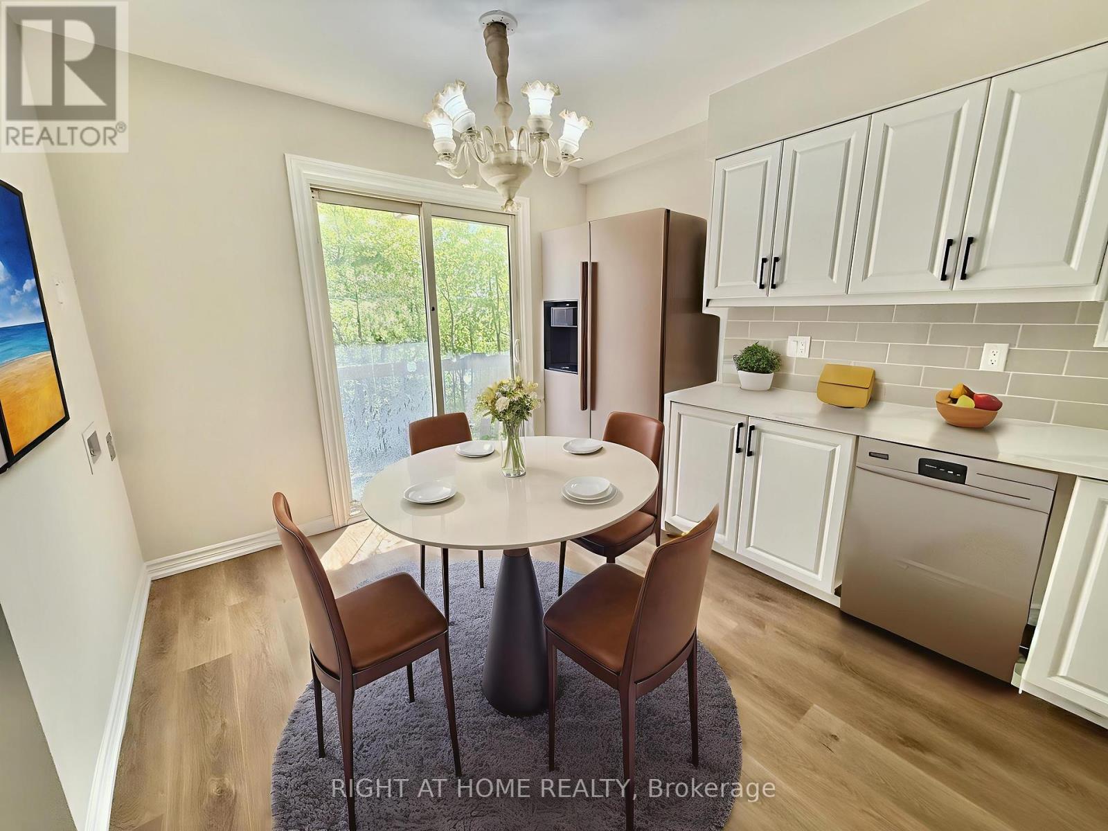 13 - 2 WOODED CARSE WAY