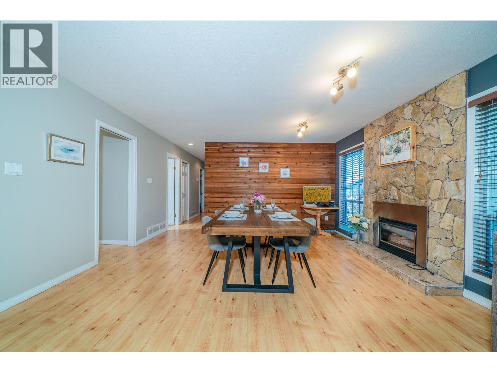 21934 HIGHVIEW PLACE