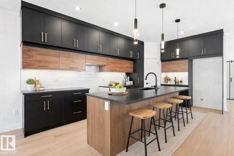 94 Blackbird BN Fort Saskatchewan AB T8L0X9